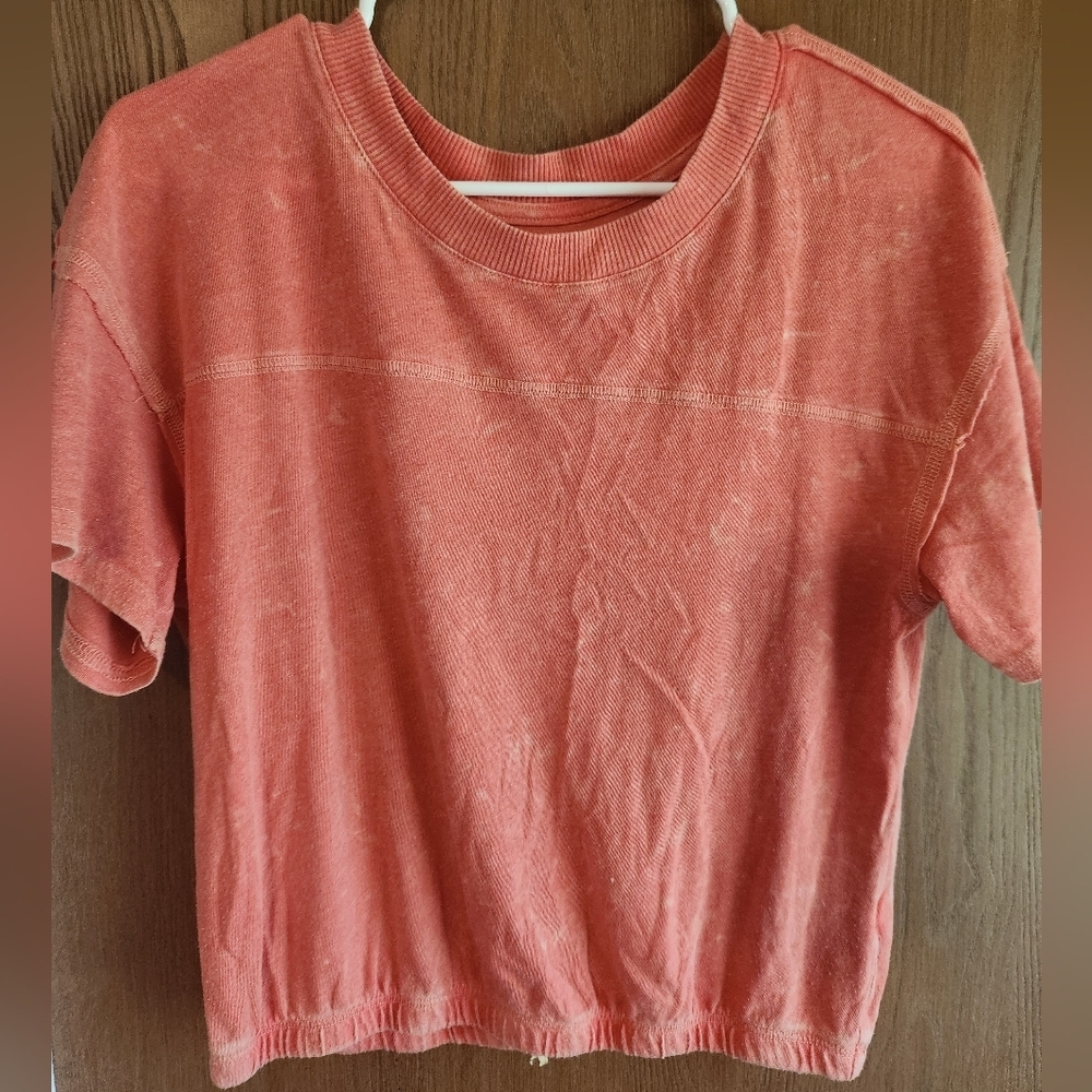 Red Relaxed Crop Short Sleeve Tee